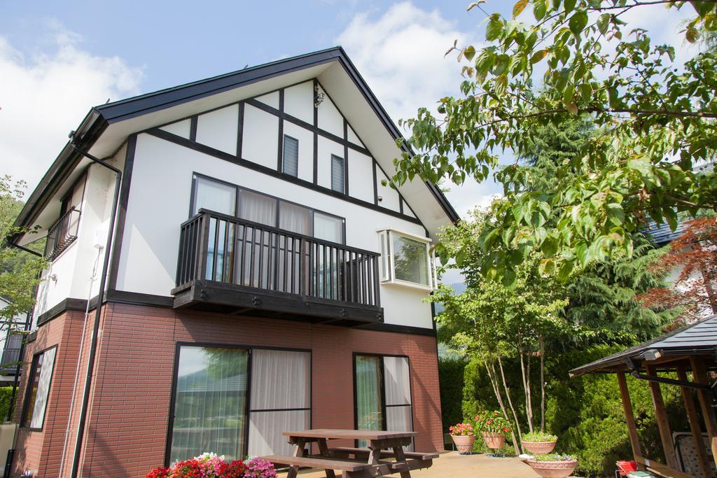 Ururun Kawaguchiko Villa Fujikawaguchiko Luaran gambar
